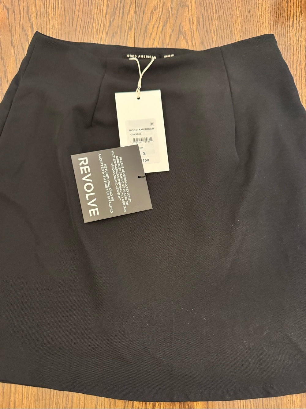 Good American Black High-Rise Mini Skort - Picture 5 of 6